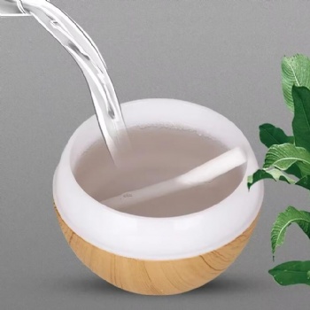 2026 New Arrival Trending Portable Wood Grain Electric Essential Oil Ultrasonic Aroma Diffuser LED Lights 200ml for Car Home